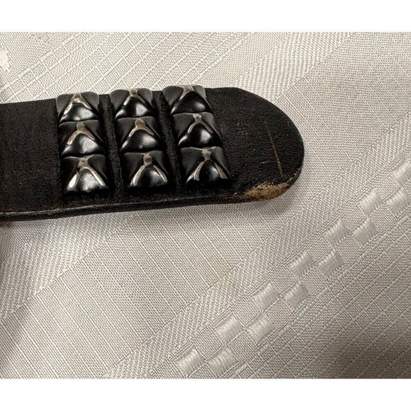 Classic Rocker Triple Pyramid Studded Black Leather Belt Size 34" Unisex Punk - Picture 5 of 8